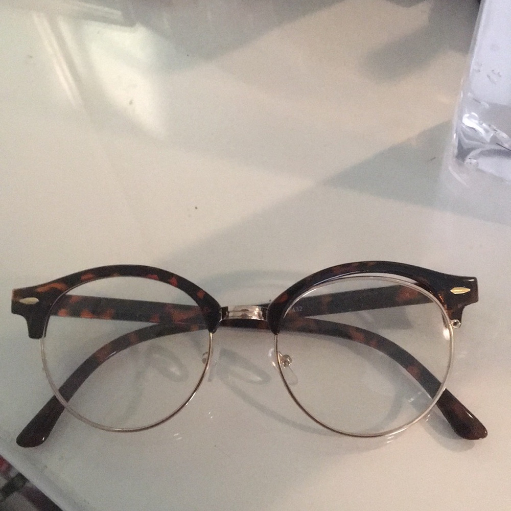 Clear fake glasses
